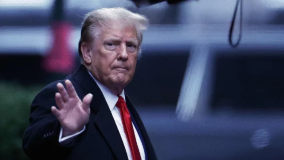 Trump war im zweiten Prozess - anders als im ersten - mehrfach pers&ouml;nlich erschienen und durch zahlreiche kommentierende Meinungs&auml;u&szlig;erungen st&ouml;rend aufgefallen, weswegen ihm der Richter zwischenzeitlich mit Ausschluss gedroht hatte. - &copy; AFP or licensors