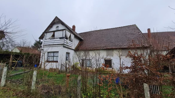 Die Blomberger Immobilien- und Grundstücksverwaltung hatte das Haus im Fensterweg 8 im vergangenen Jahr ersteigert. Daran sieht die Staatsanwaltschaft nichts Unrechtes. - © Marianne Schwarzer