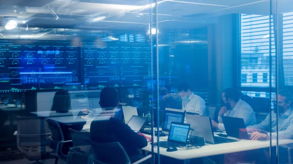 Blick in das neue "Innovation Lab" der Polizei im Digitalkontor. Die NRW-Polizei geht bei der Personalwerbung neue Wege und sucht Hobby-Ermittler in der Oberstufe von Gymnasien. - &copy; Rolf Vennenbernd