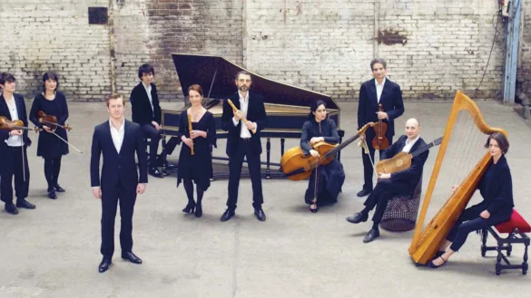 Mit Les Musiciens de Saint-Julien unter der Leitung des Fl&ouml;tisten Fran&ccedil;ois Lazarevitch geht es beim Hecken-Festival musikalisch nach Schottland. - &copy; JB MILLOT