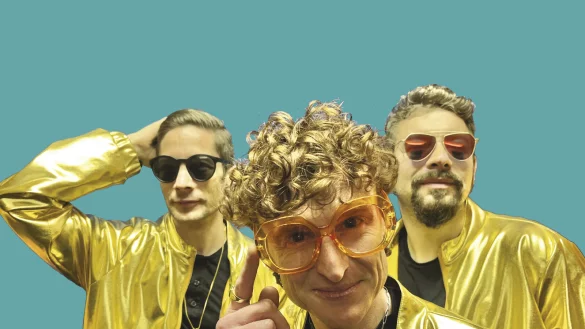 Musik f&uuml;r coole Kids und flippige Eltern: Qkay Tilda sind am Sonntagnachmittag zu Gast auf der Sommerb&uuml;hne. - &copy; Bildrechte: Okay Tilda