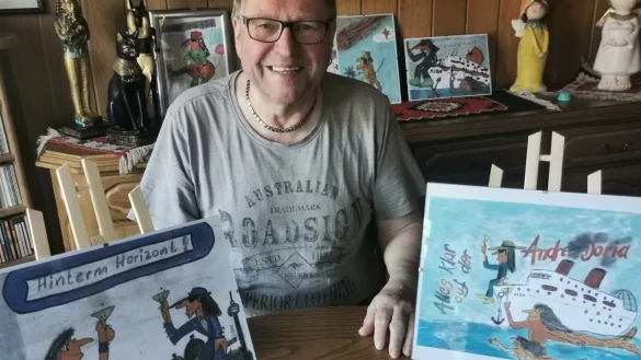 Malt im Stile von Udo Lindenberg: Der Begaraner Udo Kuhlmann. - &copy; Sylvia Frevert