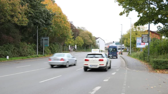 Die Rudolph-Brandes-Allee samt Bahnhofstra&szlig;e wird zur Gro&szlig;baustelle. Nun ist die Lockhauser Stra&szlig;e im Zuge dessen gesperrt. - &copy; Alexandra Schaller