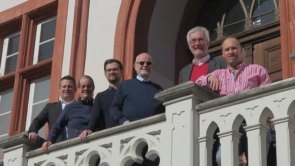 Neuer SPD-Vorstand: Nicolai Trettin (von links), Friederike Tappe, Robin Meier, Detlef Br&ouml;ker, Joachim Licht und Michael B&ouml;ttcher. - &copy; SPD-Stadtverbandsvorstand