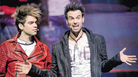 Die Zauberwerkstatt der "Ehrlich Brothers" steht in B&uuml;nde, geboren sind sie in Herford. - &copy; Andreas Fruecht