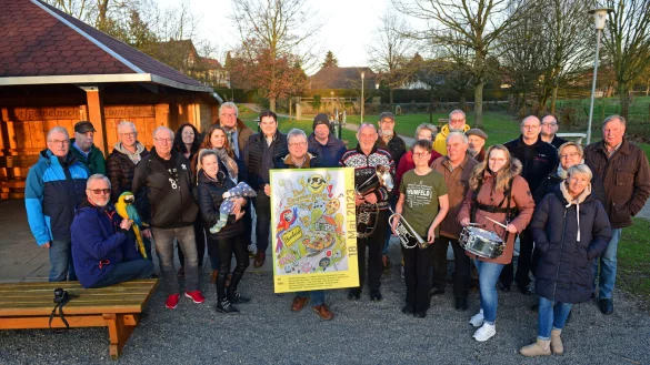 Humfeld hat f&uuml;r den Dorfspaziergang rund 20 Stationen vorbereitet. - &copy; Nicole Ellerbrake