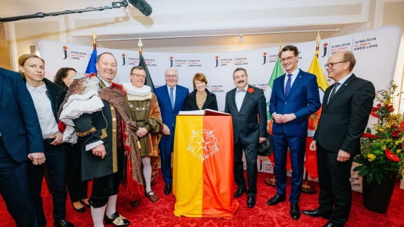 Festakt 900 Jahre Lippe und 50 Jahre Kreis Lippe im Landestheater Detmold mit Bundespraesident Frank Walter Steinmeier und NRW-Ministerpraesident Hendrik Wuest +++ Foto: Besim Mazhiqi - &copy; BESIM MAZHIQI