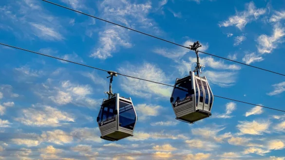 Die Politik m&ouml;chte sich eine Fachperson einladen, die einen Vortrag &uuml;ber Seilbahnen in Innenst&auml;dten und weitere alternative Bef&ouml;rderungswege halten kann. Auf dieser Basis soll dann &uuml;berlegt werden, ob ein Pr&uuml;fauftrag &uuml;ber eine solche Seilbahn an die Verwaltung ergeht. - &copy; Pixabay