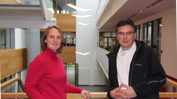 Anja Moldehn und Prof. Jürgen Jasperneite haben im CIIT noch viel vor. - © Katrin Kantelberg