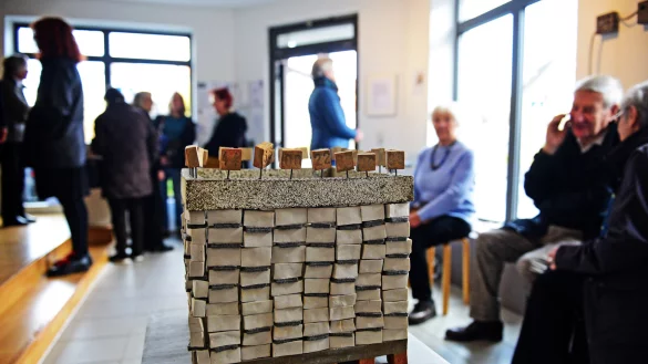 Ein Werk von Anja Kracht aus der aktuellen Ausstellung "Rendezvous". - &copy; Nicole Ellerbrake