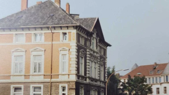 Das Haus in der Paulinenstra&szlig;e 10. Im ersten Stock war die Wohnung von Kurt Bergmeier und seiner Familie. - &copy; Kurt Bergmeier
