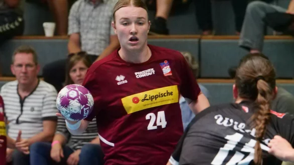 Marie Michalczik bleibt der HSG Blomberg-Lippe ein weiteres Jahr erhalten. - &copy; J&ouml;rg Hagemann