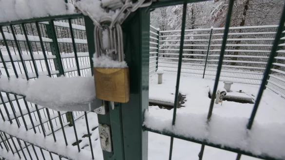 Im Silvaticum in der N&auml;he des Wohnmobilhafens von Yoga Vidya liegt die in den 80er Jahren dauerhaft verschlossene Solequelle. - &copy; Jost Wolf