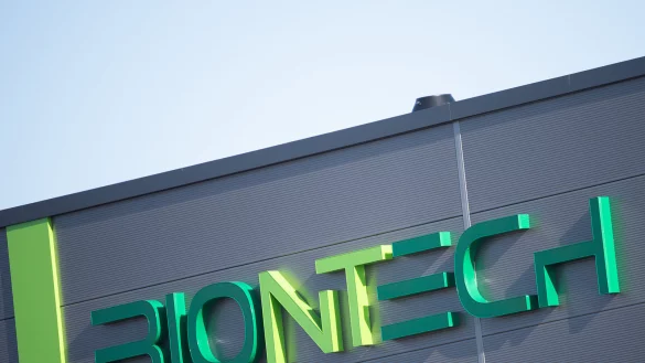 Das Unternehmen Biontech hat am 6. November 2023 die Zahlen für das dritte Quartal vorgestellt. - © Sebastian Gollnow/dpa