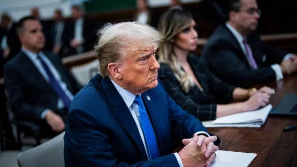 Ex-Pr&auml;sident Donald Trump sagt zum ersten Mal im Betrugsprozess gegen ihn unter Eid aus. - &copy; AFP