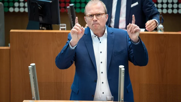 Jochen Ott ist Chef der SPD-Fraktion und somit aktuell Oppositionsf&uuml;hrer im Landtag in NRW. - &copy; picture alliance/dpa