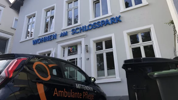 Die Bewohnerinnen und Bewohner der Senioren-Wohngruppe "Wohnen am Park" in der Schlossstra&szlig;e m&uuml;ssen in den kommenden Tagen ausziehen. - &copy; Sven Kienscherf