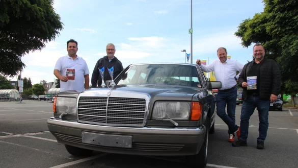 Die Veranstalter von "Legenden in Lippe" Sven-Eric Bierhenke (von links), Ralf Mai, Vorsitzender des Automobil Club Lemgo, Fahrleiter und zweiter Vorsitzender Oliver Welslau und Vorstandsmitglied Sascha Theopold. - &copy; Kyrill von Matuschka