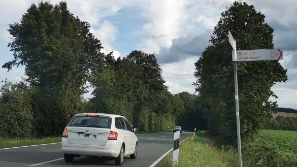 An der Hummerbrucher Stra&szlig;e zwischen Alverdissen und Extertal soll ein Geh- und Radweg gebaut werden. - &copy; Archivfoto: Sylvia Frevert