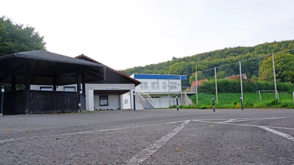 Am La&szlig;brucher Freibad soll ein "attraktiver Ort f&uuml;r Begegnung, Bewegung, Dialog, Gemeinschaft und Integration" entstehen. - &copy; Lorraine Brinkmann