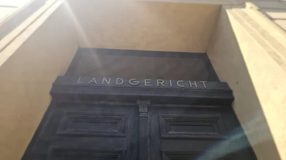 Ein 66-J&auml;hriger aus Bad Salzuflen hat sich vor dem Landgericht verantworten m&uuml;ssen. In einem Punkt ist er freigesprochen worden - f&uuml;r den Missbrauch an seiner Nichte wurde er verurteilt. - &copy; Janet K&ouml;nig