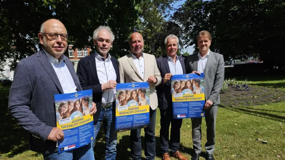 Dr. Jochen Stukenberg (von links), Willi Wellhausen, Rolf Hummerjohann, Thomas Sch&auml;fer und Dr. Holger Tessnow werben f&uuml;r den Lions-F&ouml;rderpreis. Diesmal soll die Jugend zeigen, wie sie die Zukunft gestalten will. - &copy; Astrid Sewing