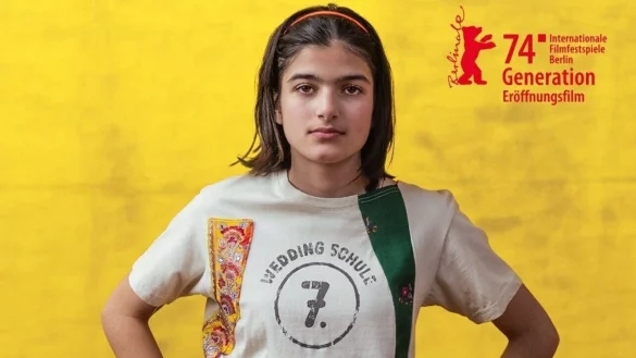 Die 14-j&auml;hrige Dileyla Agirman pr&auml;gt das offizielle Plakat zum Film "Sieger sein", mit dem das Kinder- und Jugendprogramm der 74. Berlinale er&ouml;ffnet wurde. - &copy; NW