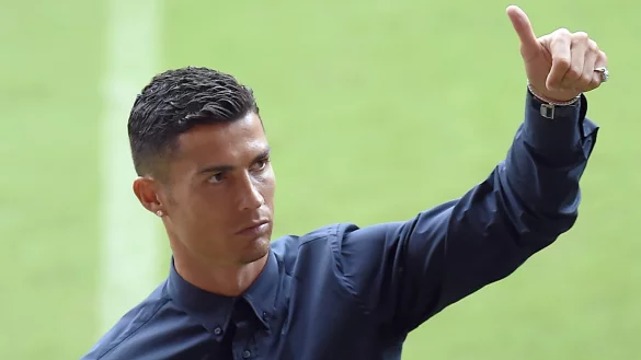 Am 13. Juni landet die portugiesische Nationalmannschaft am Flughafen M&uuml;nster/Osnabr&uuml;ck. Von da geht es f&uuml;r Ronaldo und Co. weiter nach Marienfeld - &copy; AFP or licensors