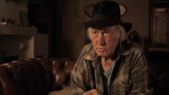 Liebensw&uuml;rdiger, knorriger Charakter: Werner Herzog in einer Szene des Dokumentarfilms &bdquo;Werner -We love you&ldquo;. - &copy; RB Filmwerk