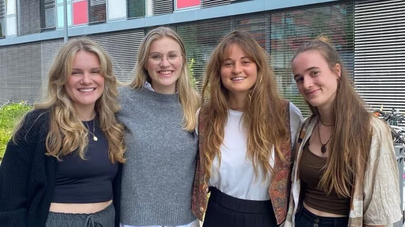 Sina Klute, Joanna Lofing, Sarah Makus und Joelina Breyvogel (von links) sind die Gewinnerinnen. - © TH OWL