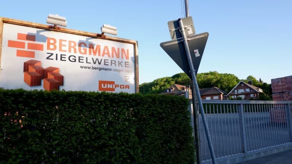 Auf dem Gelände der Ziegelei Bergmann in Hohenhausen soll das medizinische Versorgungszentrum entstehen. - © Archivfoto: Lorraine Brinkmann