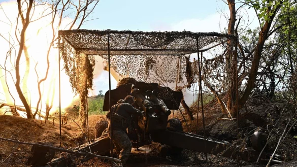 Ukrainischer Soldat an der Front in Bachmut: Die Idee einer Briefwahl im Sch&uuml;tzengraben ist ebenso t&ouml;dlich wie naiv, kommentiert unser Autor. - &copy; AFP or licensors