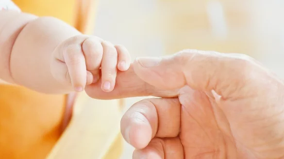 In NRW gab es in der ersten Jahresh&auml;lfte 2023 sowohl weniger Geburten als auch mehr Sterbef&auml;lle als ein Jahr zuvor. - &copy; RitaE / Pixabay (Symbolbild)