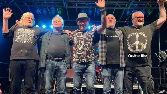 Lalli Loewnich, Axel Schubert, Martin Benfer, Ralf Beine und Andy Pohl (von links) sind Condition Blue. - © Condition Blue