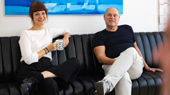 Die 40-j&auml;hrige Nadja Loschky und der 67 Jahre alte Michael Heicks f&uuml;hren als Intendantendoppelspitze das Bielefelder Theater. - &copy; Mike-Dennis M&uuml;ller