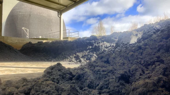 In getrocknetem Zustand wird der Kl&auml;rschlamm aus ganz Ostwestfalen demn&auml;chst in Bielefeld verbrannt. Die bereits vorhandene Rauchgasreinigungsanlage der M&uuml;llverbrennungsanlage dort wird eine wichtige Rolle dabei spielen. - &copy; Thomas Lieske