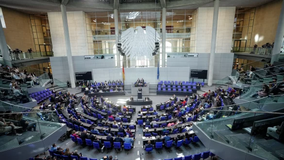 Der Plenarsaal des Bundestags zu Beginn der Haushaltswoche. - &copy; Kay Nietfeld