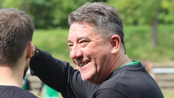 Miron Tadic, Trainer des TSV Oerlinghausen. - &copy; Sebastian Lucas