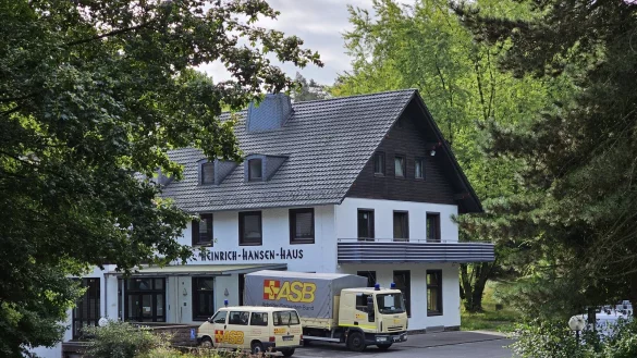 Der Arbeiter Samariter Bund hat sehr viel Erfahrung mit der Organisation von Unterk&uuml;nften f&uuml;r Gefl&uuml;chtete. Die Betreuung im Auftrag der Stadt endet. Die Bezirksregierung hat eine Ausschreibung f&uuml;r die Landesunterkunft auf den Weg gebracht. - &copy; Astrid Sewing