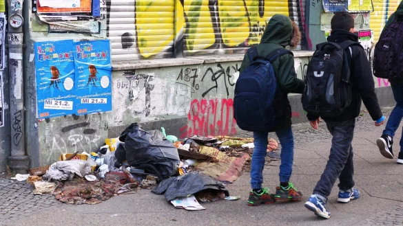 Kinderarmut in Deutschland. - © picture alliance / Wolfram Steinberg