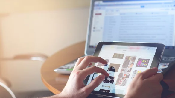 Die Polizei lädt zu ihrem Tag des sicheren Internets ein. Dieser findet online und in Präsenz statt. - © Symbolfoto Pixabay