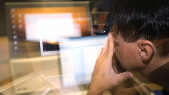 Die KI-Software ChatGPT kann harmlose Inhalte wie Rezepte und Artikel schreiben, aber auch problematische Texte. - &copy; Steffen Schellhorn