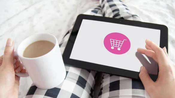 Mit ein paar Klicks kann das Bed&uuml;rfnis nach schnellem Konsum befriedigt werden. - &copy; Symbolbild Online-Shopping: Pixabay