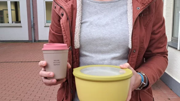 In der Region bieten gastronomische Betriebe inzwischen diverse Mehrwegverpackungen an. - &copy; Jemima Wittig