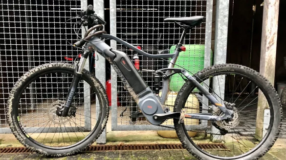 Die Polizei hat ein E-Bike sichergestellt. Es wurde in Unternienhagen im Stra&szlig;engraben gefunden und stammt vermutlich aus einem Diebstahl. Die Polizei bittet den rechtm&auml;&szlig;igen Eigent&uuml;mer, sich zu melden. - &copy; Polizei Lippe