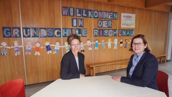 Dagmar Schultz (links) leitet seit 2017 die Grundschule in Rischenau. Nun steht ihr mit Sonja Zei&szlig;ler erstmals eine Stellvertreterin zur Seite. - &copy; Michaela Wei&szlig;e