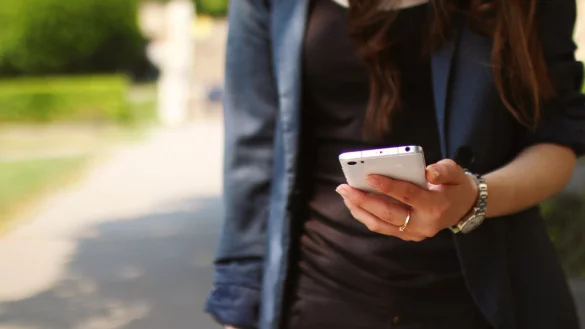 Digitalisierung ist eines der Stichworte in der Smart-City-Strategie. So plant die Gemeinde Kalletal zum Beispiel einen Digitalpfad f&uuml;r Streuobstwiesen, f&uuml;r ein Sportprojekt auf dem Kirchberg und im Ortsteil Langenholzhausen. Mittels QR-Code k&ouml;nnten dann zum Beispiel Infos abgerufen und Wissen zusammengetragen werden. - &copy; Symbolbild: Pixabay