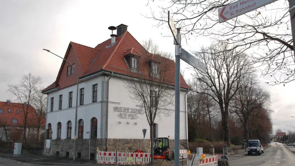 Das Haus der Jugend &bdquo;Alte Post" an der Ecke Bahnhofstra&szlig;e/Steinheimer Stra&szlig;e in Horn. Es soll bei der Wahl des Jugendbeirats als Wahllokal f&uuml;r diejenigen gelten, die nicht mehr zur Schule gehen und dort w&auml;hlen k&ouml;nnen. - &copy; Manfred Brinkmeier(LZ)