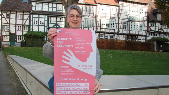 Gewalt an Frauen ist nach wie vor jeden Tag Thema. Gleichstelluntsbeauftragte Christiane Osterhage will darauf aufmerksam machen und l&auml;dt zu einem Themenabend ein. - &copy; Katrin Kantelberg