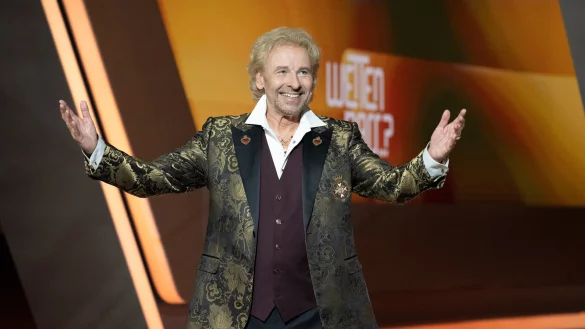 Thomas Gottschalk wird auch die n&auml;chste "Wetten, dass"-Sendung am 19. November moderieren. - &copy; Honorarfrei - nur f&uuml;r diese Sendung inkl. Social Media bei Nennung ZDF und Sascha Baumann.